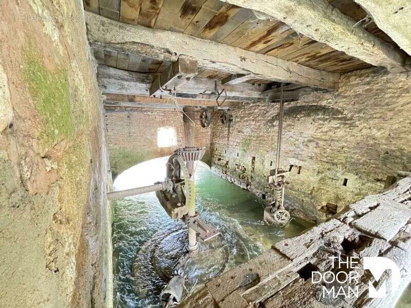 Maison à CHAMARANDES-CHOIGNES