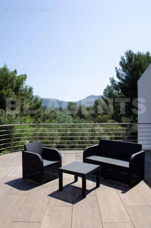 _DSC0408 - Maison à MARSEILLE-11E