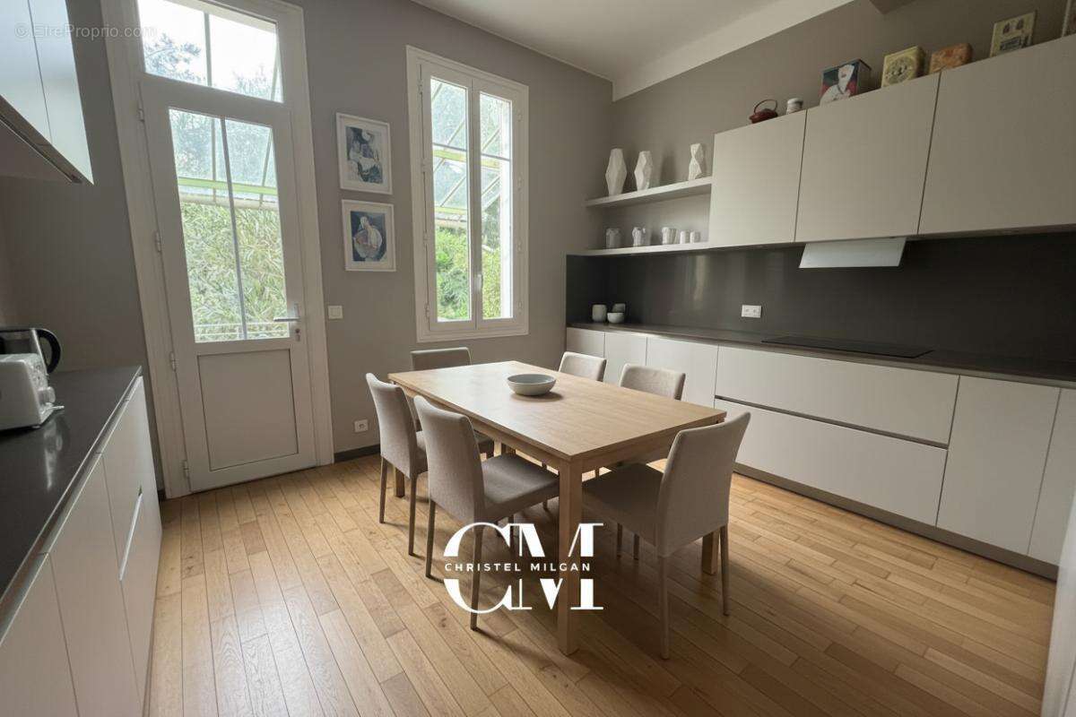 Maison ART DÉCO 260 m² 2 garages, jardin - photo 10