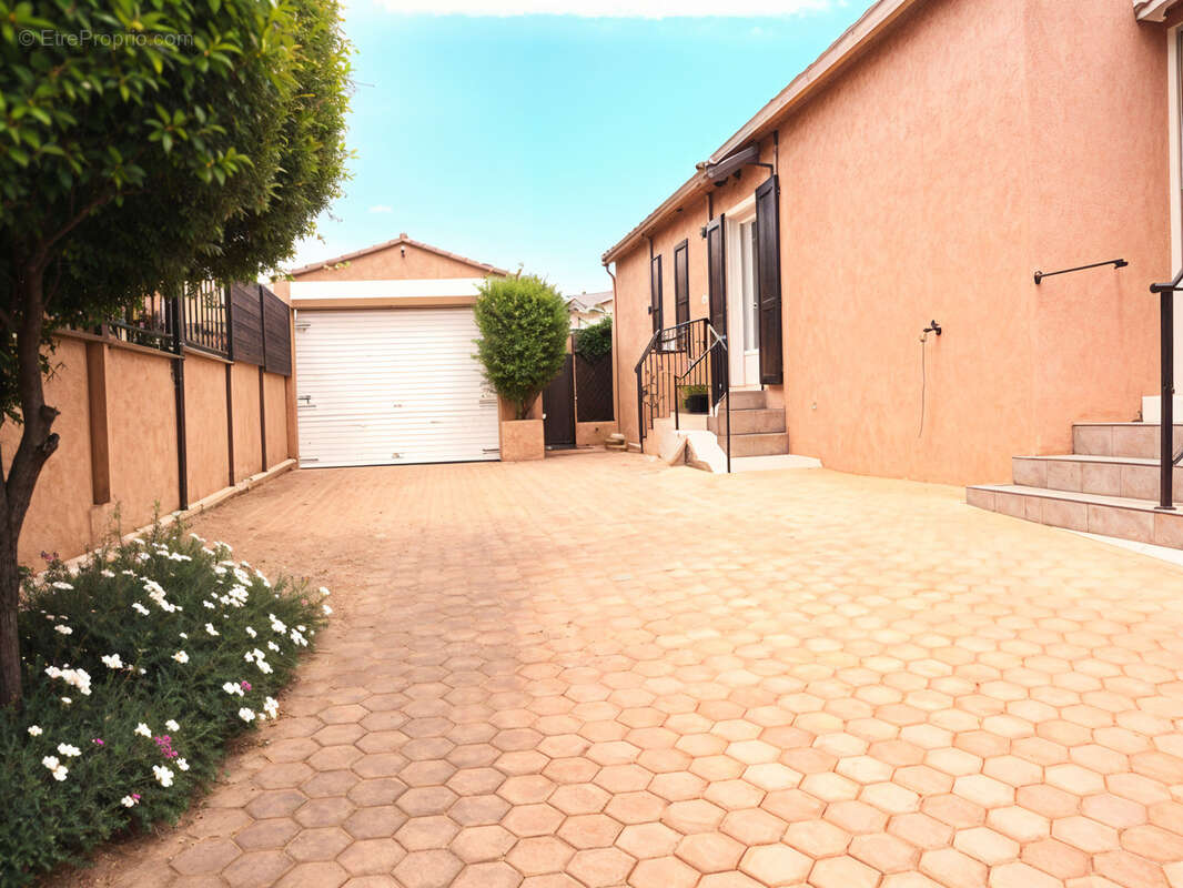 Maison à FOS-SUR-MER