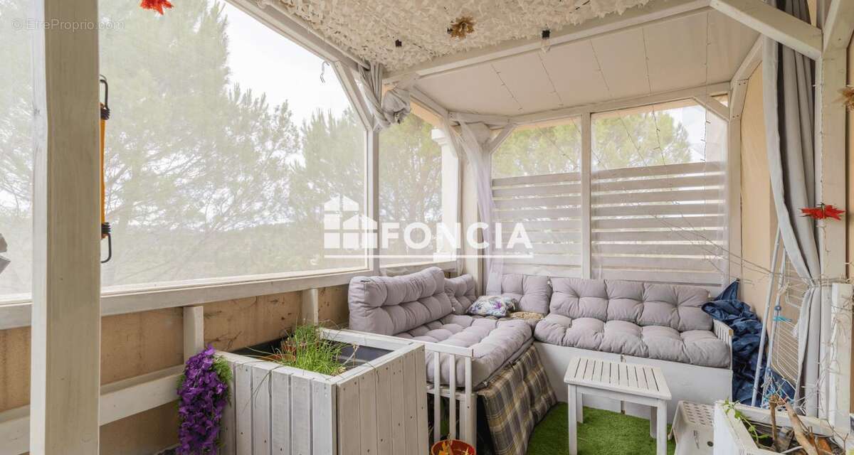 Appartement à JUVIGNAC