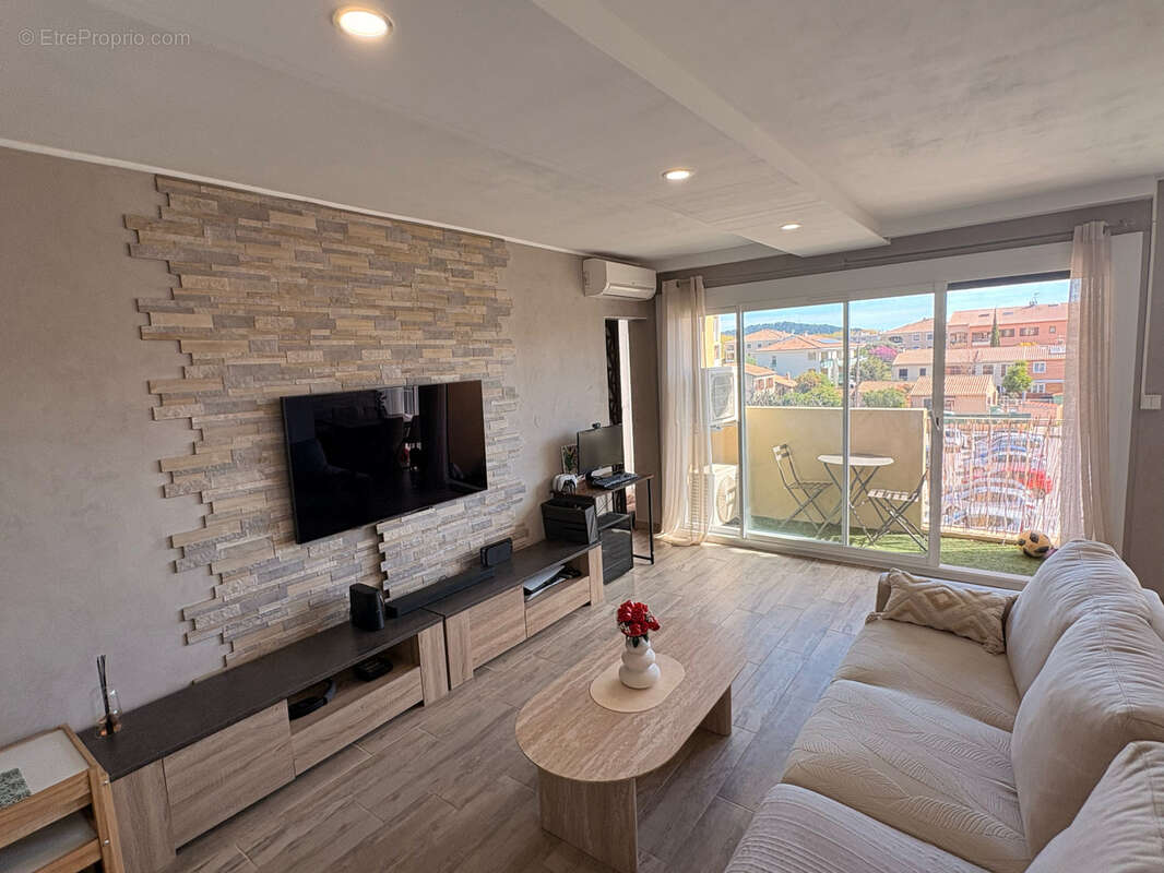 Appartement à LA VALETTE-DU-VAR