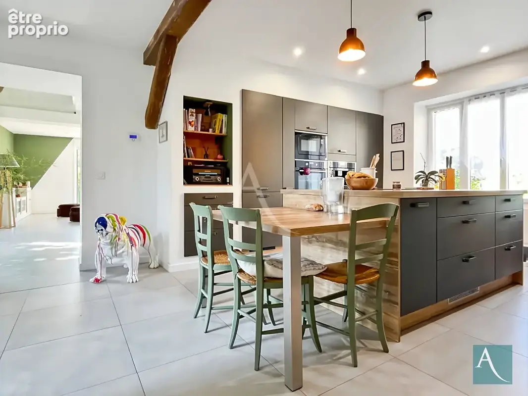 Coup de coeur - Maison familiale 186 m² avec jardin à Saclas - photo 4