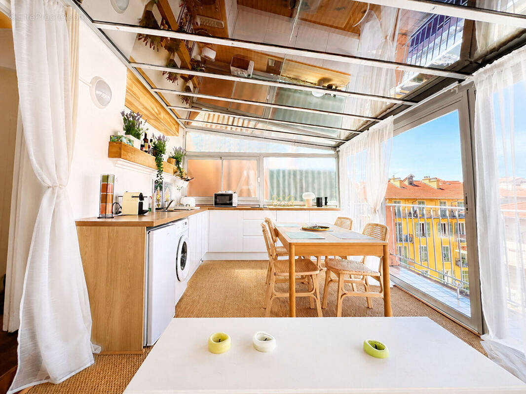 Appartement à NICE