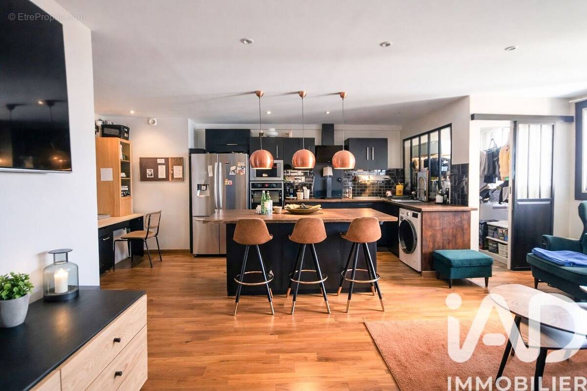 Photo 1 - Appartement à CHARENTON-LE-PONT