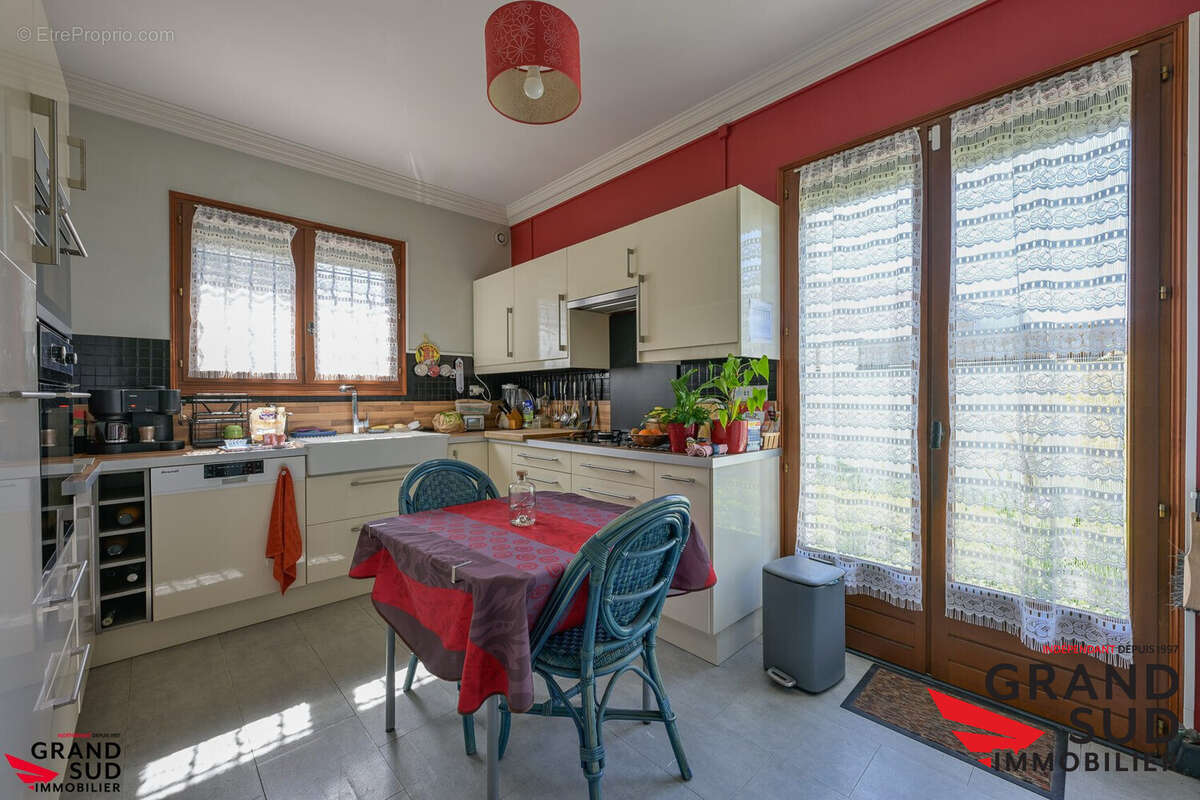 Maison à LE BOUSCAT