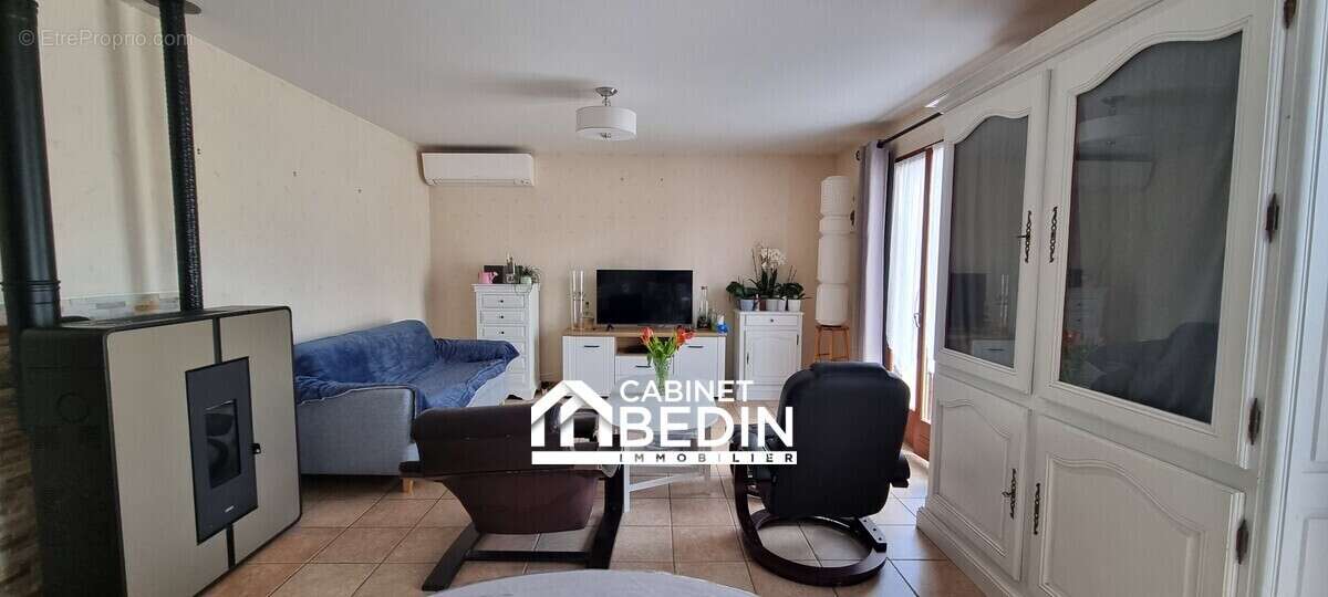 Maison 96 m² à Camblanes-Et-Meynac  - photo 9