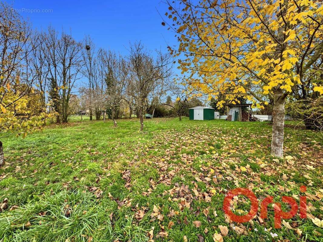 Maison à SAULZAIS-LE-POTIER