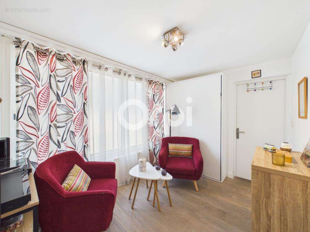 Appartement à MANDELIEU-LA-NAPOULE