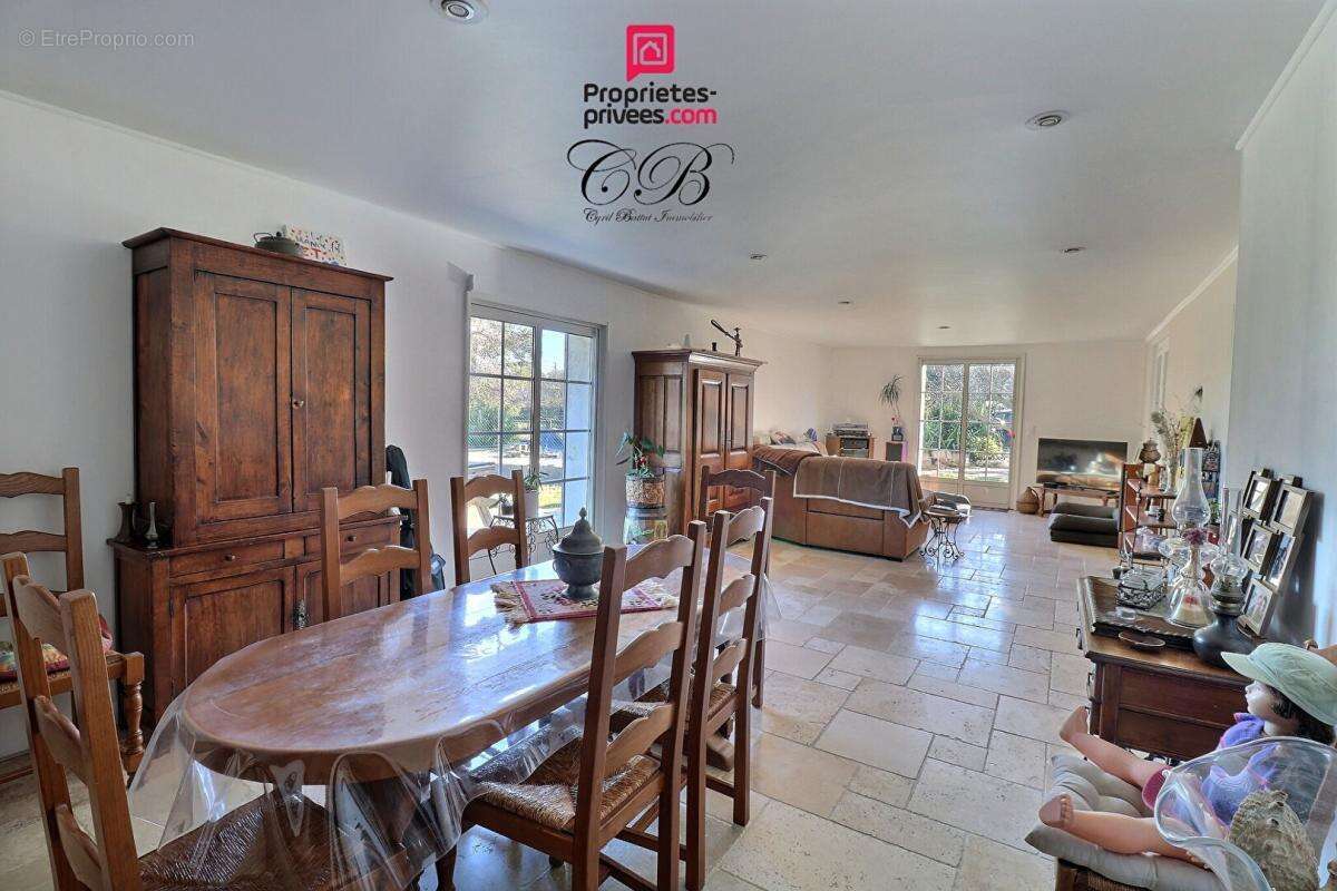 Maison à SAINT-CHRISTOL-LES-ALES