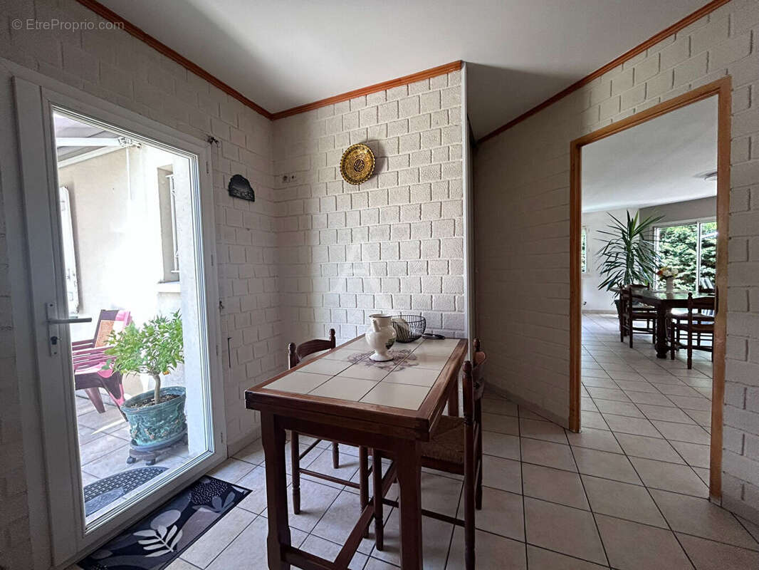 Maison Eysines 5 pièce(s) 91.77 m2 - photo 4