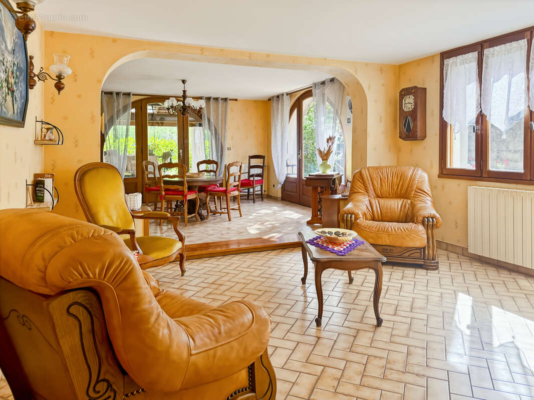 Maison à LABEGUDE