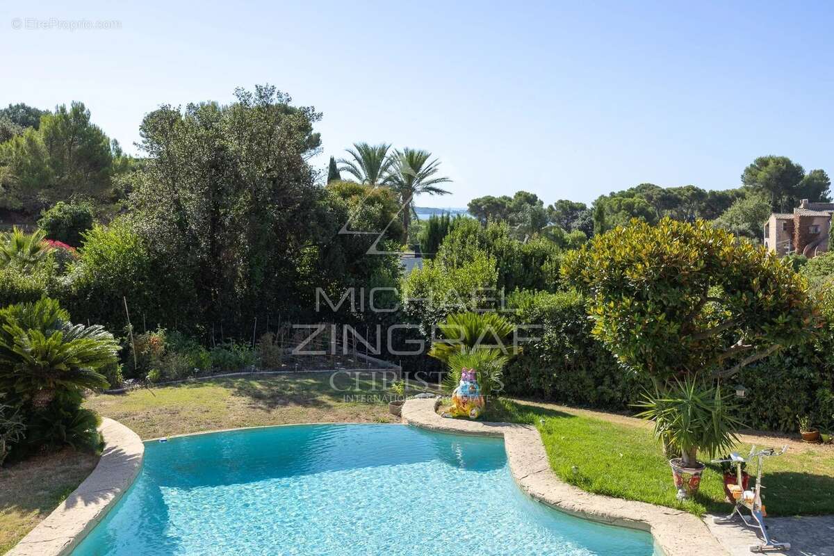 Antibes - saint-maymes - calme et volumes genereux - photo 3