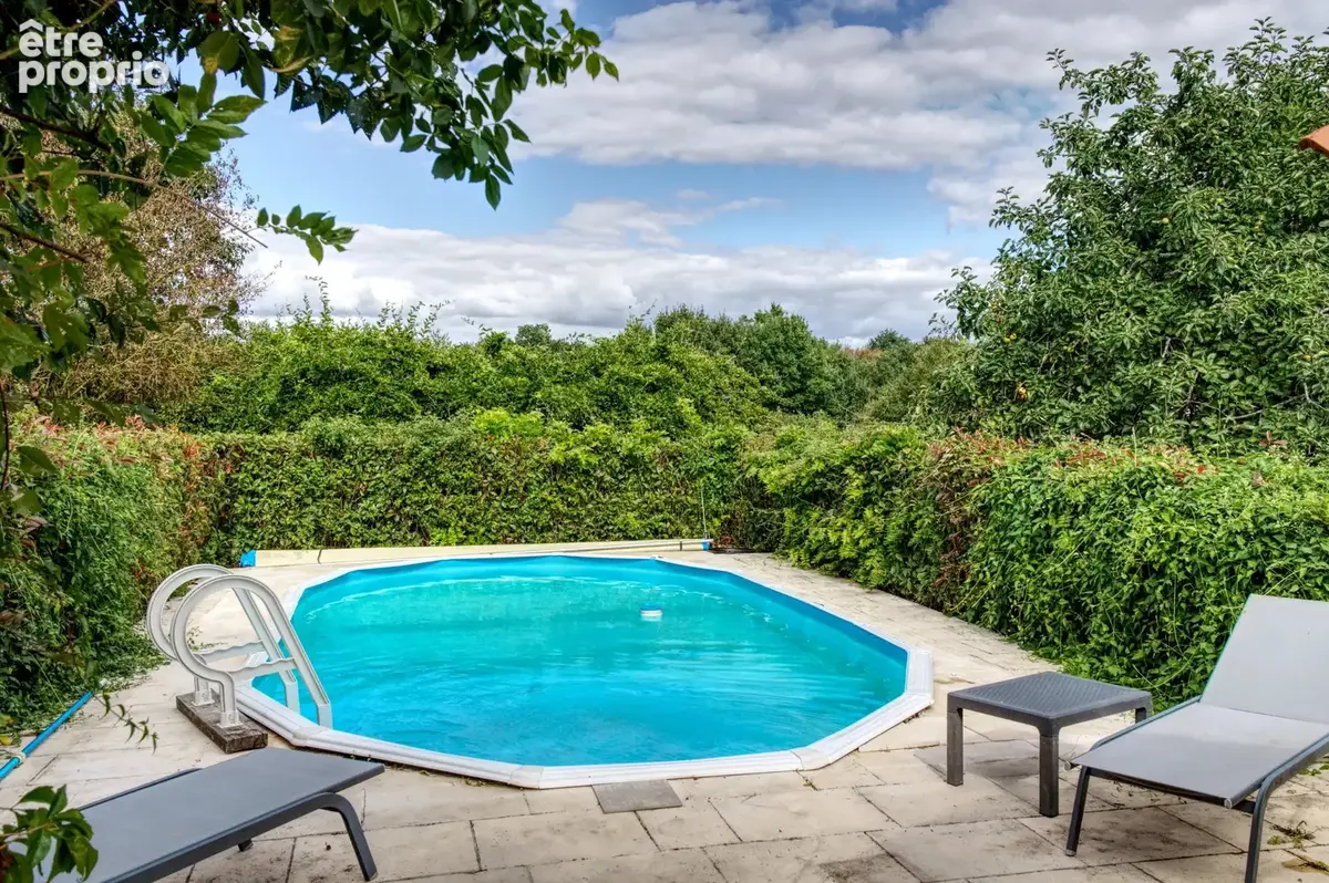 Magnifique grange rénovée avec piscine et plus d’un hectare de terrain, adapté à l’activité équestre ou petite ferme - photo 2