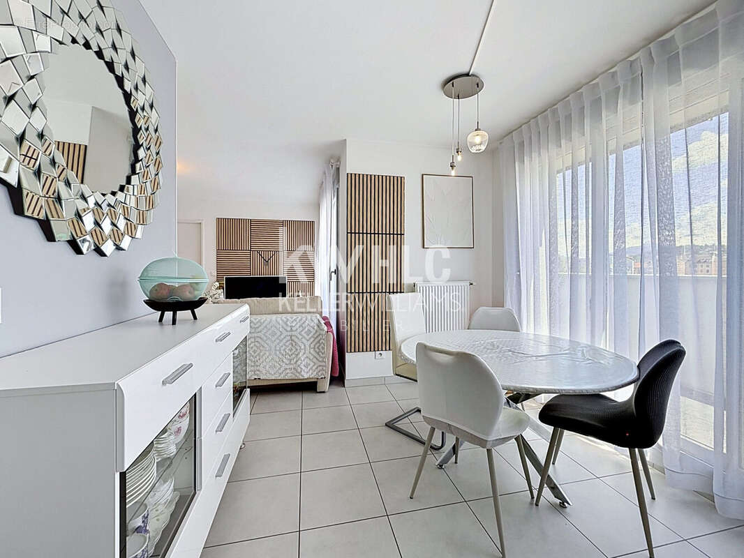 Appartement 82 m² à Ambilly  - photo 3