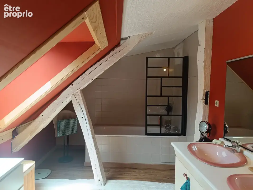 Maison de 130 m2 avec terrain de 1331 m2 à ESSERTENNE (71) - photo 8