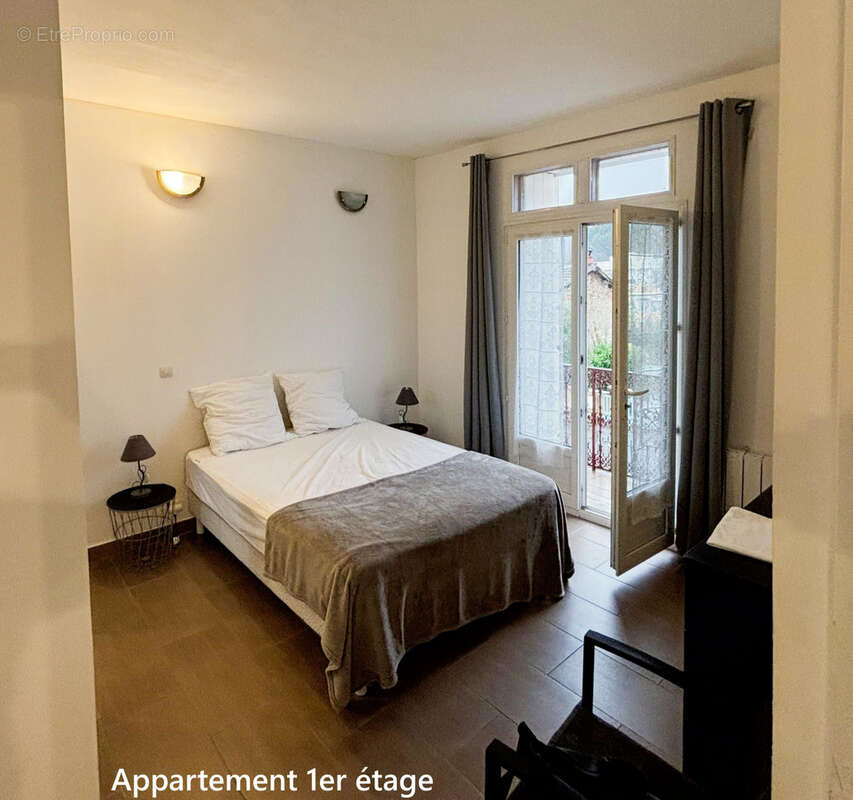 Appartement à LAMALOU-LES-BAINS