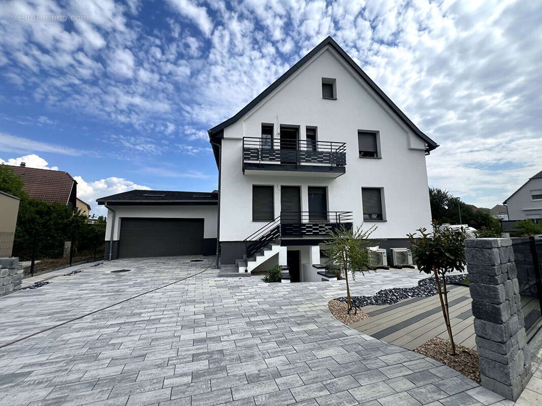 Maison 236 m² à Illzach  - photo 3