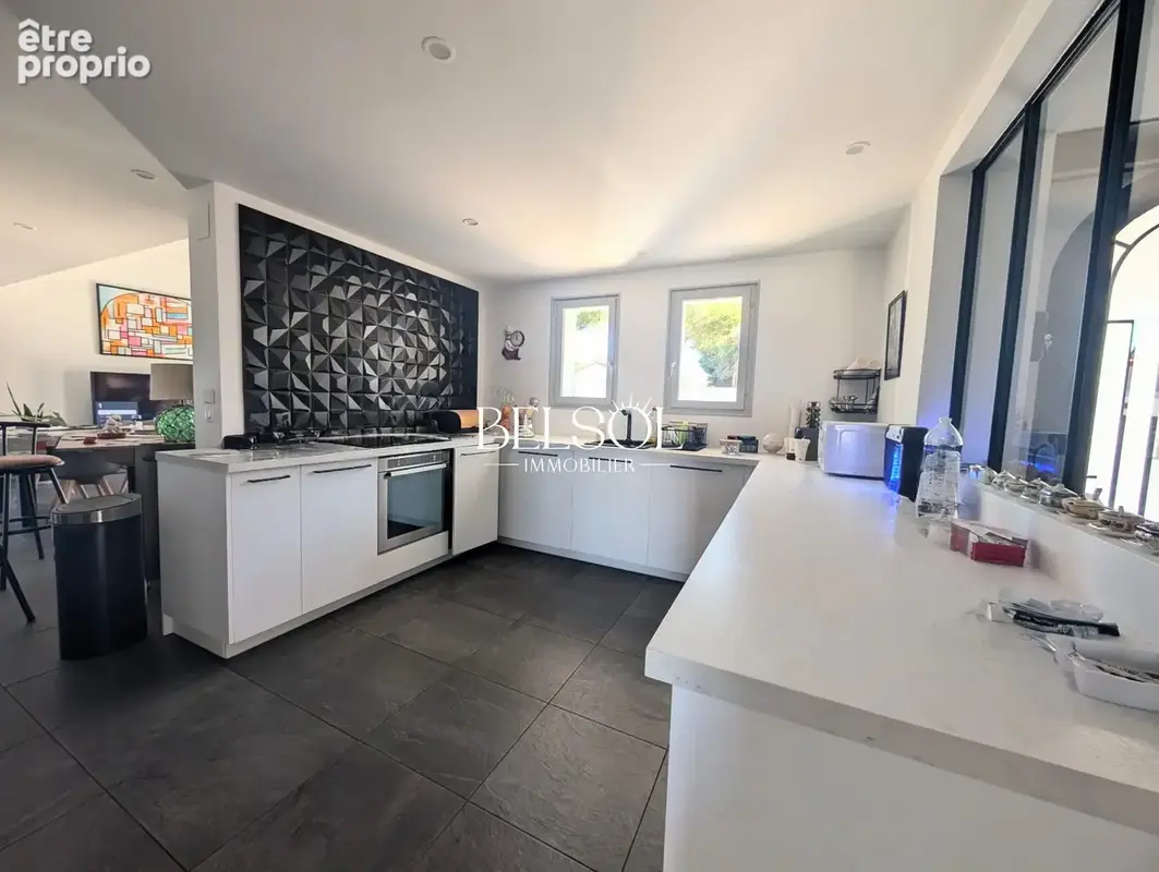 Maison 4 pièces 123 m² à vendre à Saint-Cyprien (66750) - photo 3