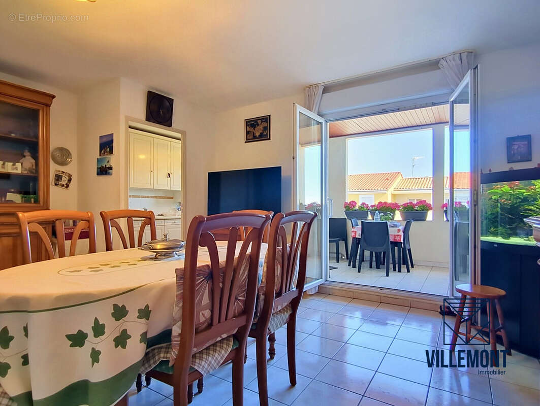 Appartement à PEROLS