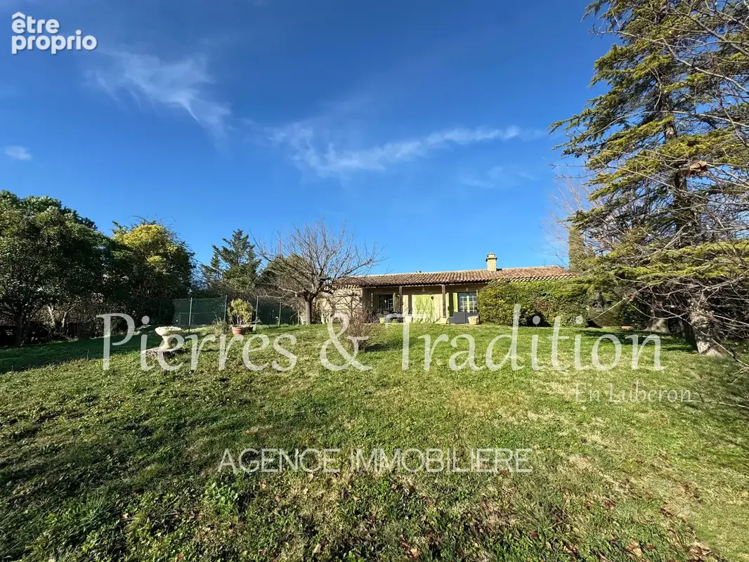 Exclusivité ! Maison de plain-pied avec piscine sur près de 1 500 m² de terrain - photo 6