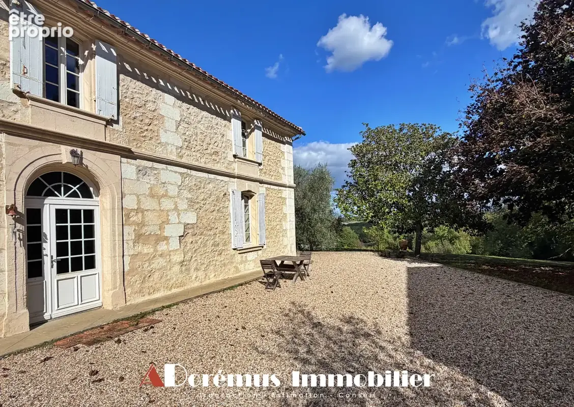 Propriété de caractère sur près de 10 hectares aux portes de créon - photo 17