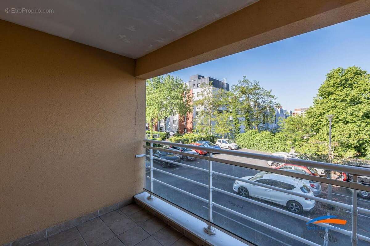   - Appartement à REIMS