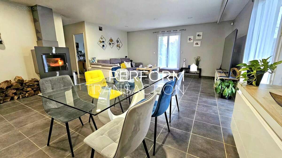 Maison à MARCILLOLES