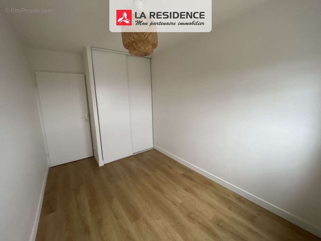Appartement à MONTIGNY-LE-BRETONNEUX