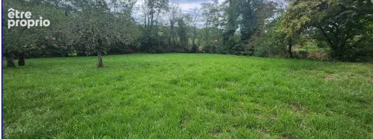 Photo Terrain à Banos au prix de 51 000€