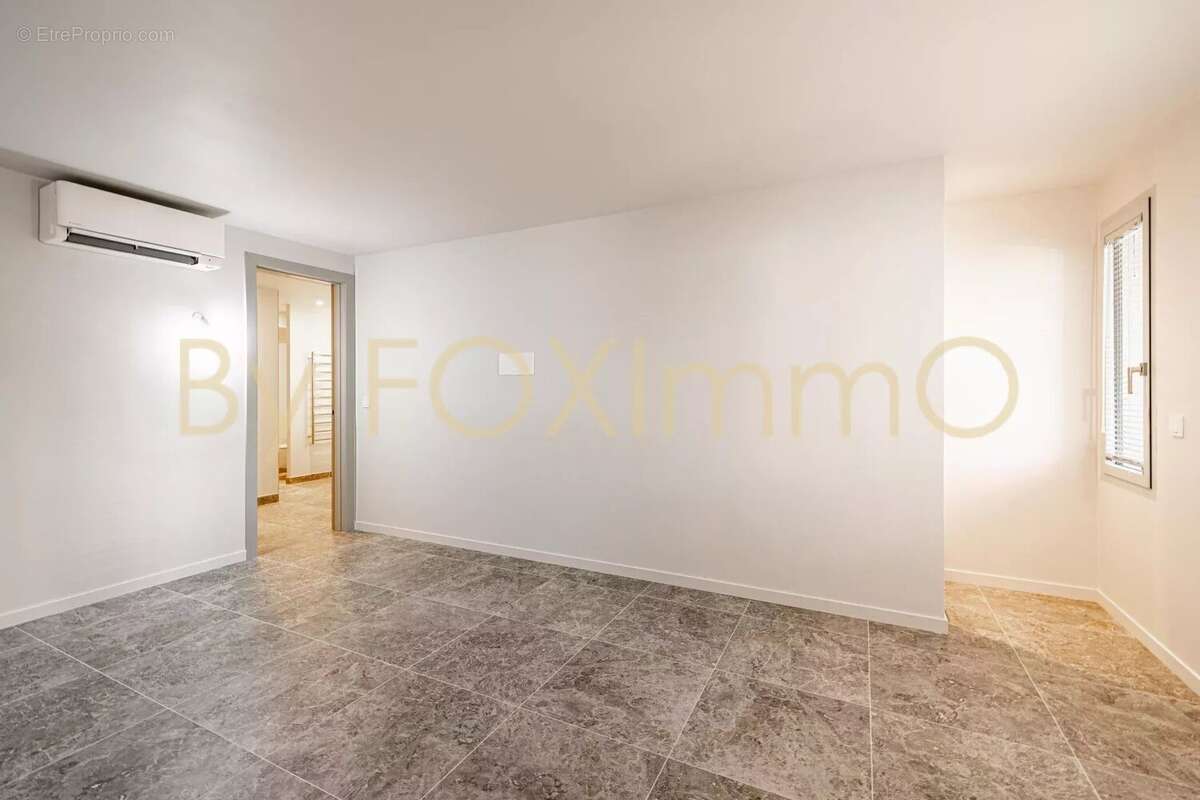 Appartement à CAGNES-SUR-MER