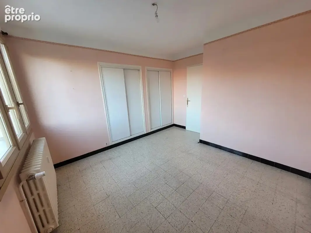 Appartement proche gare avec parking et garage - 3 pièces - 70 m² - photo 8
