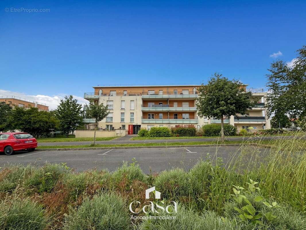 Appartement à FLEURY-SUR-ORNE