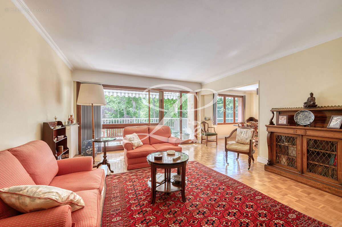 Appartement à MAISONS-LAFFITTE