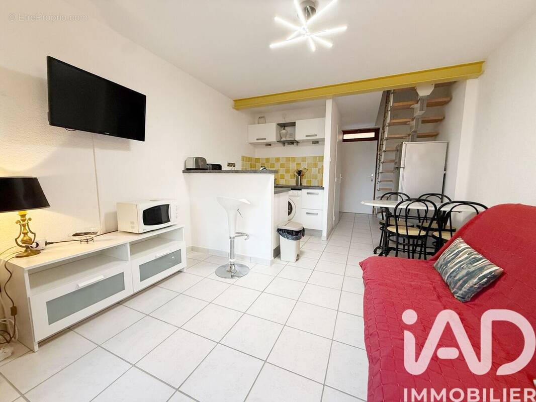 Photo 1 - Appartement à LA LONDE-LES-MAURES