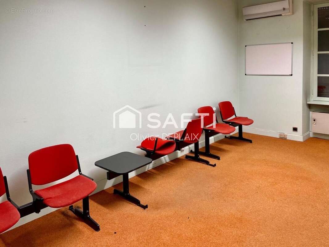 Photo 9 - Commerce à NERAC