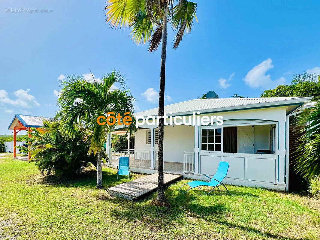 Maison à SAINT-FRANCOIS