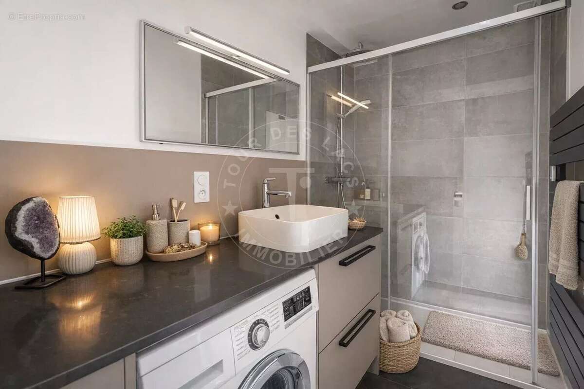 Appartement à ANNECY-LE-VIEUX