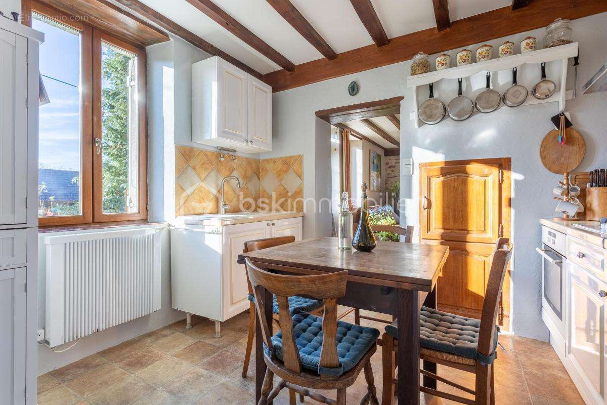 Maison à LAPEYROUSE