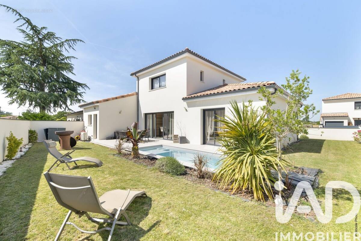 Photo 1 - Maison à MERVILLE
