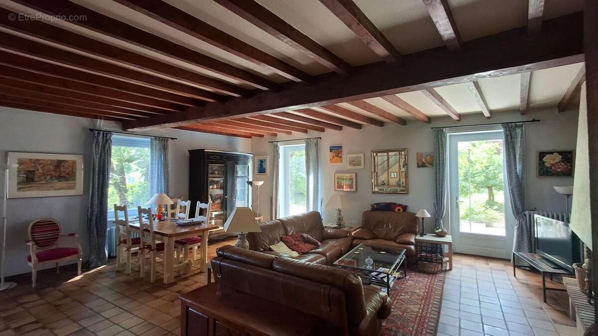 Propriété de caractère ? 320 m²  Deux habitations indépendantes - photo 7