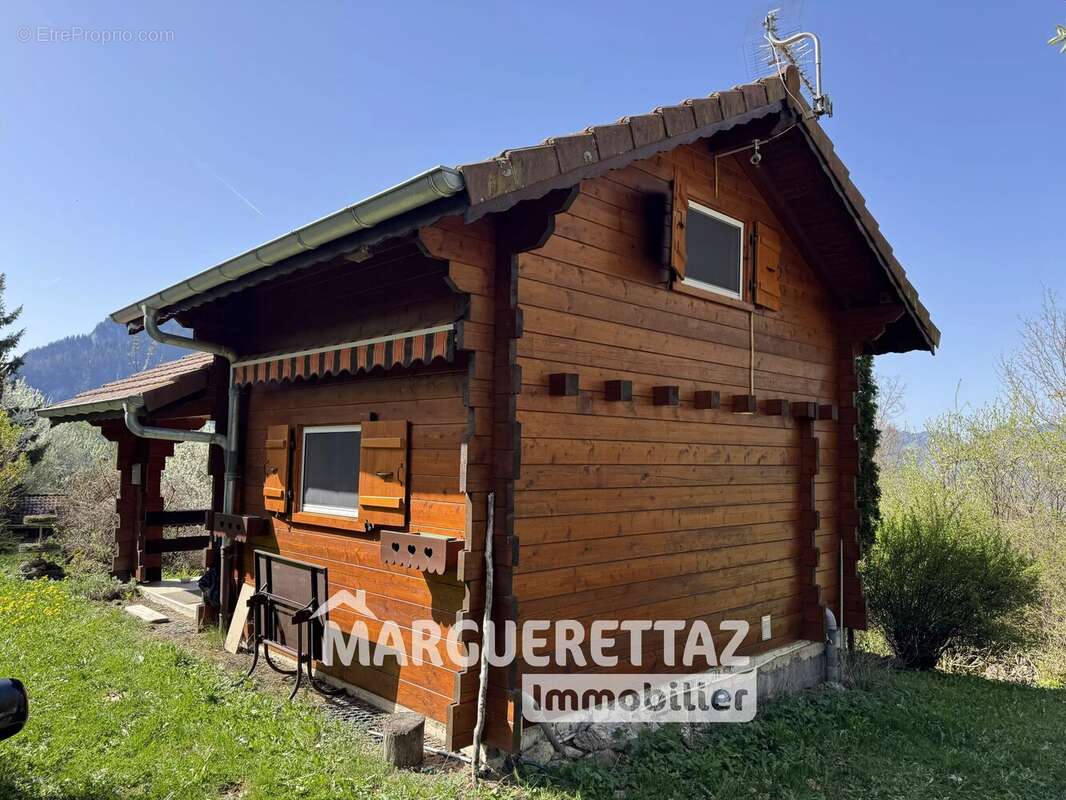 Maison à LA FORCLAZ