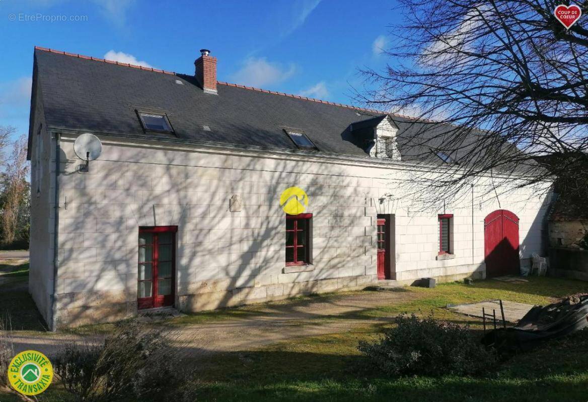 Maison à MONTRICHARD