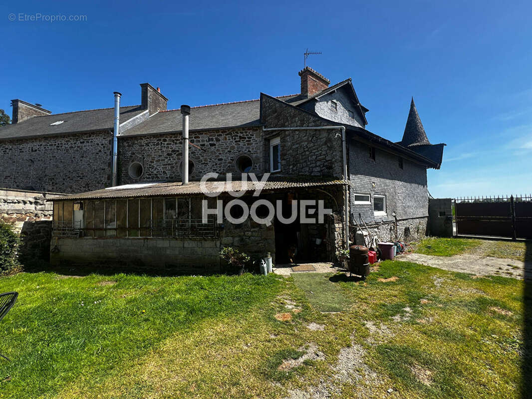Maison à MONT-DOL