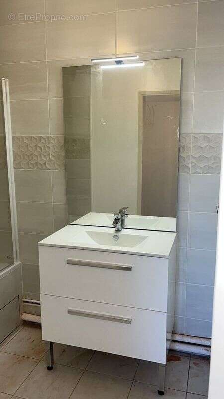 Appartement à MARSEILLE-9E