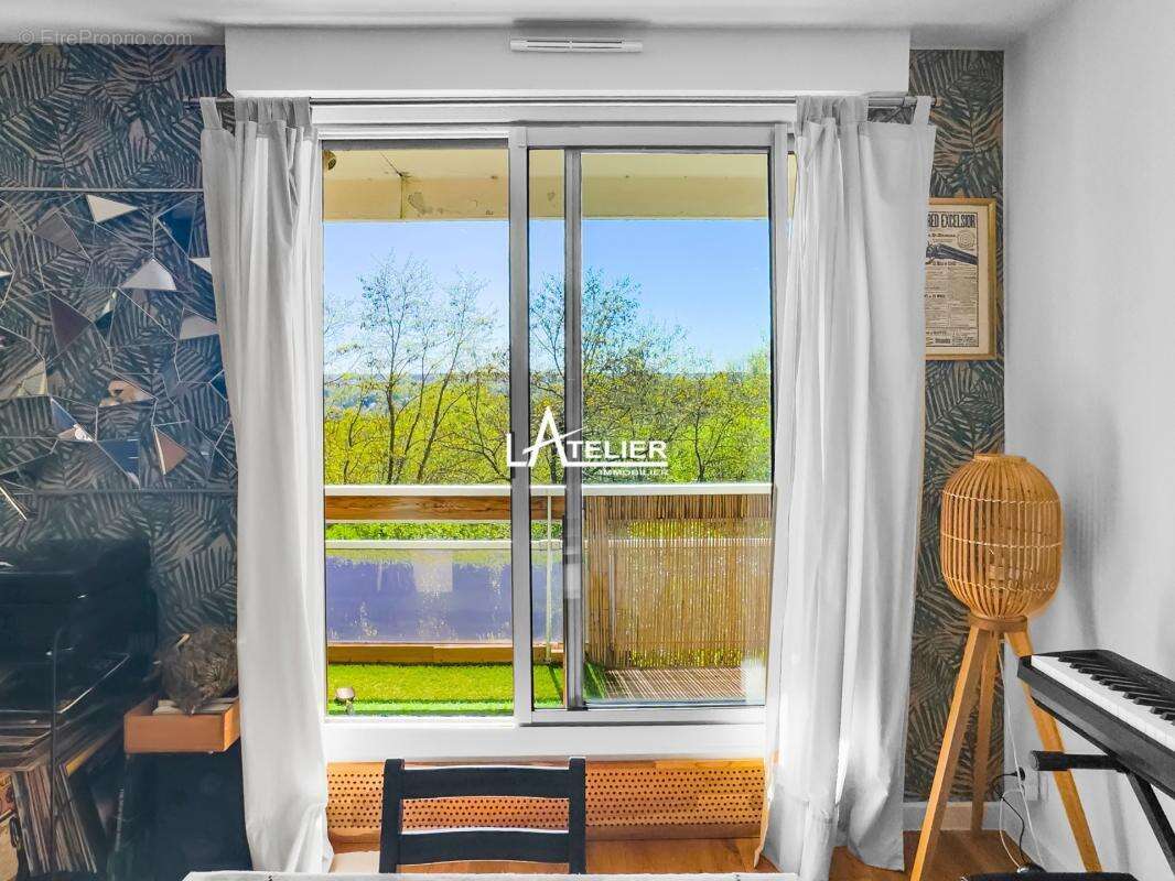 Appartement à MAREIL-MARLY