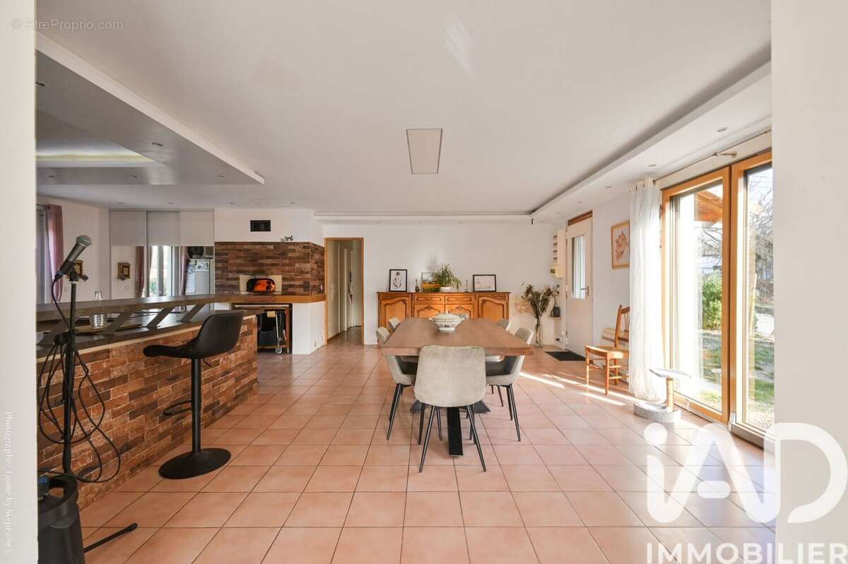 Photo 3 - Maison à PLAN-D'AUPS-SAINTE-BAUME