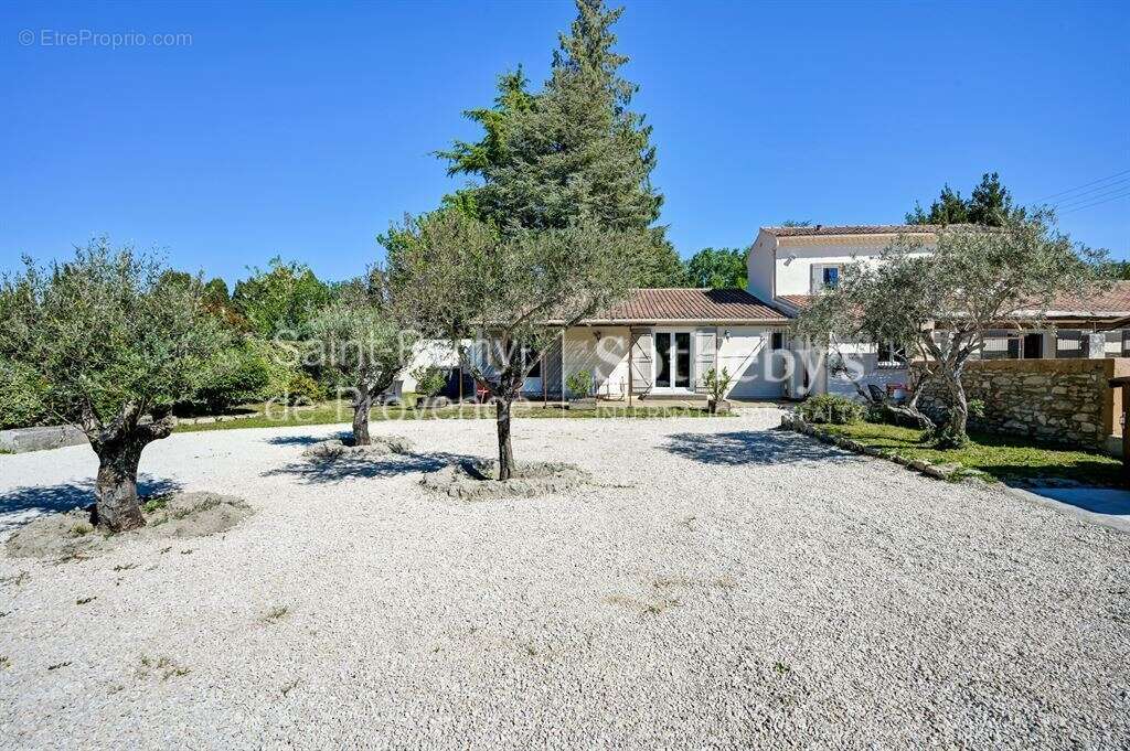 Maison à SAINT-REMY-DE-PROVENCE