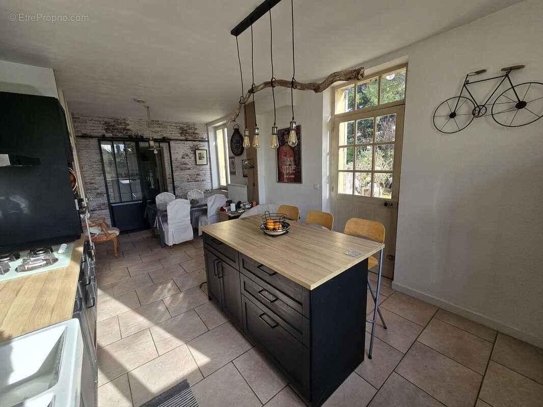 Maison à BOURG-DE-PEAGE