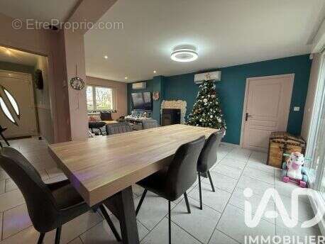 Photo 6 - Maison à HERSIN-COUPIGNY